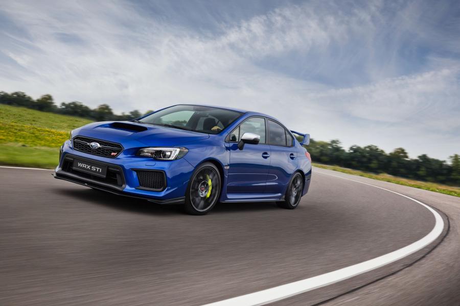  Subaru WRX STI 2017 года  (WW) (фото 7 из 40)